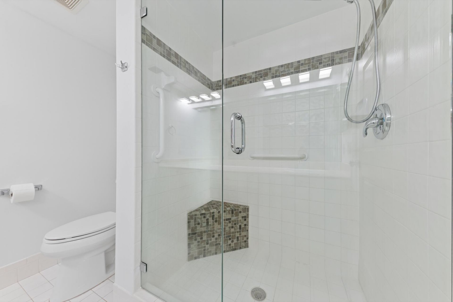 5842 Crystal Shores Drive, Unit 205, Boynton Beach, FL 33437 Photo