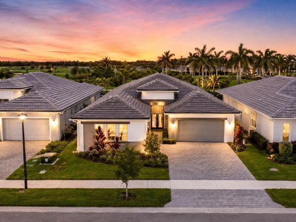 12172 Waterstone Circle, Palm Beach Gardens, FL 33412
