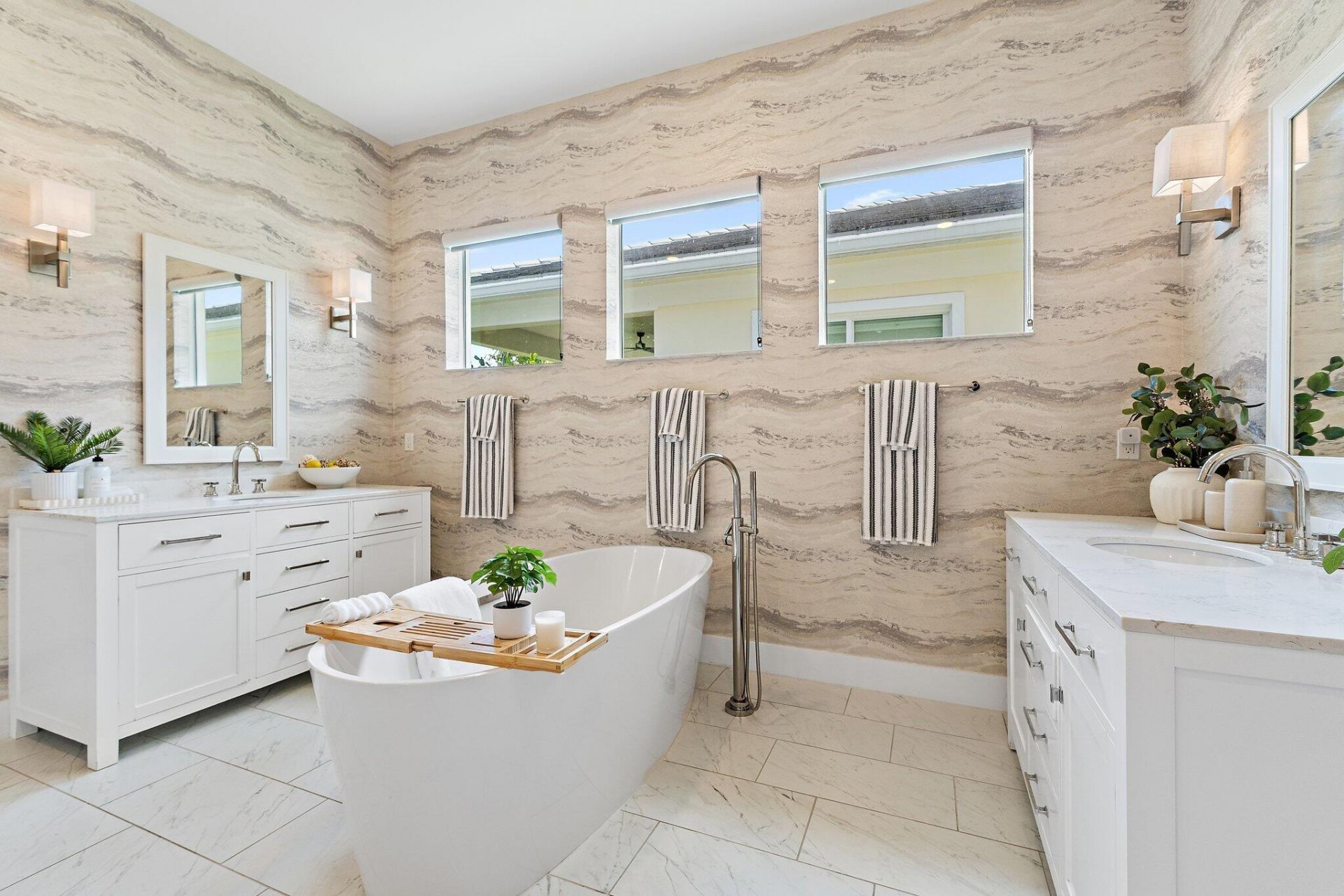 12172 Waterstone Circle, Palm Beach Gardens, FL 33412 Photo