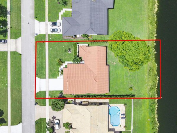 11294 ISLAND LAKES Lane, Boca Raton, FL 33498