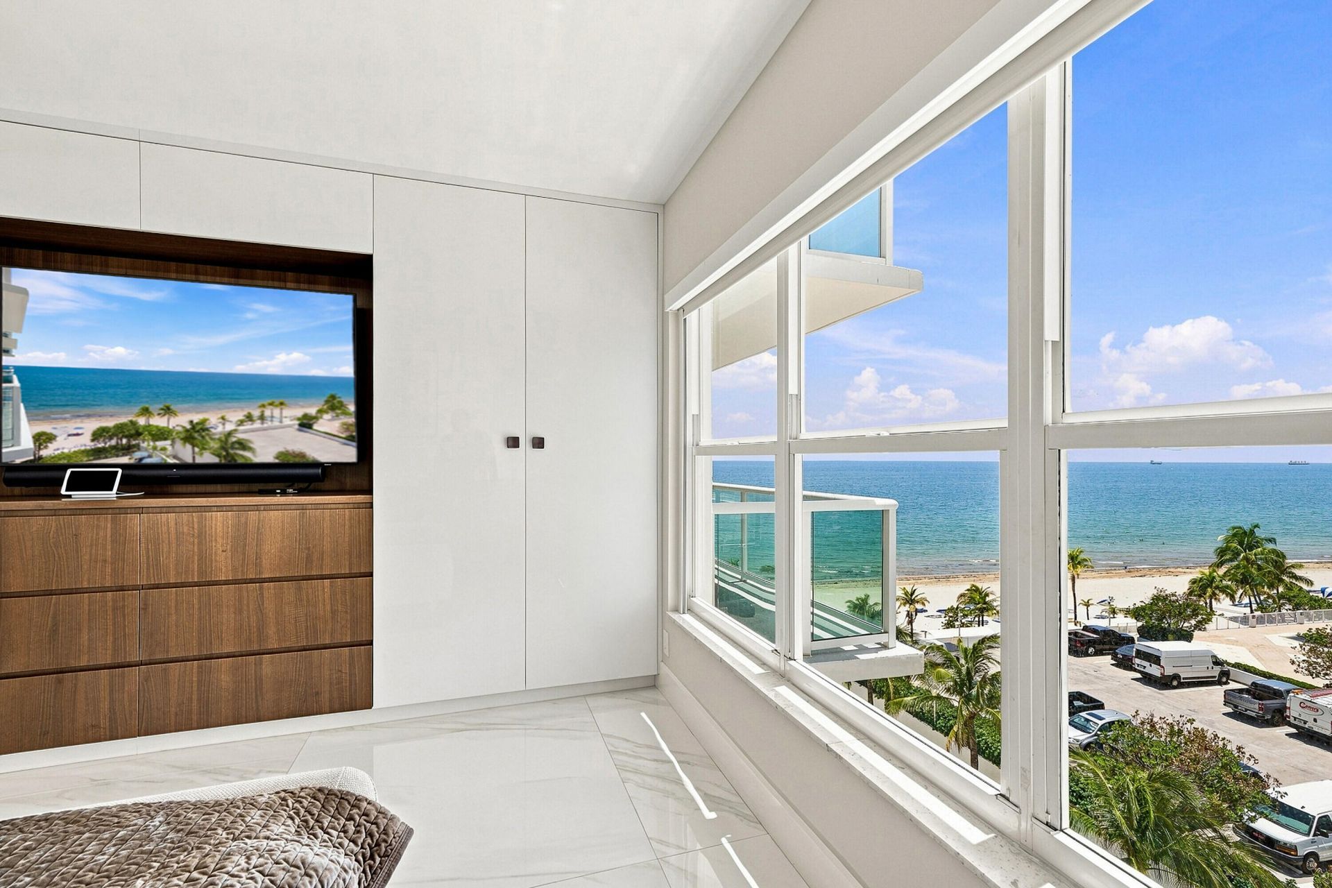 3550 Galt Ocean Drive, Unit 704, Fort Lauderdale, FL 33308 Photo