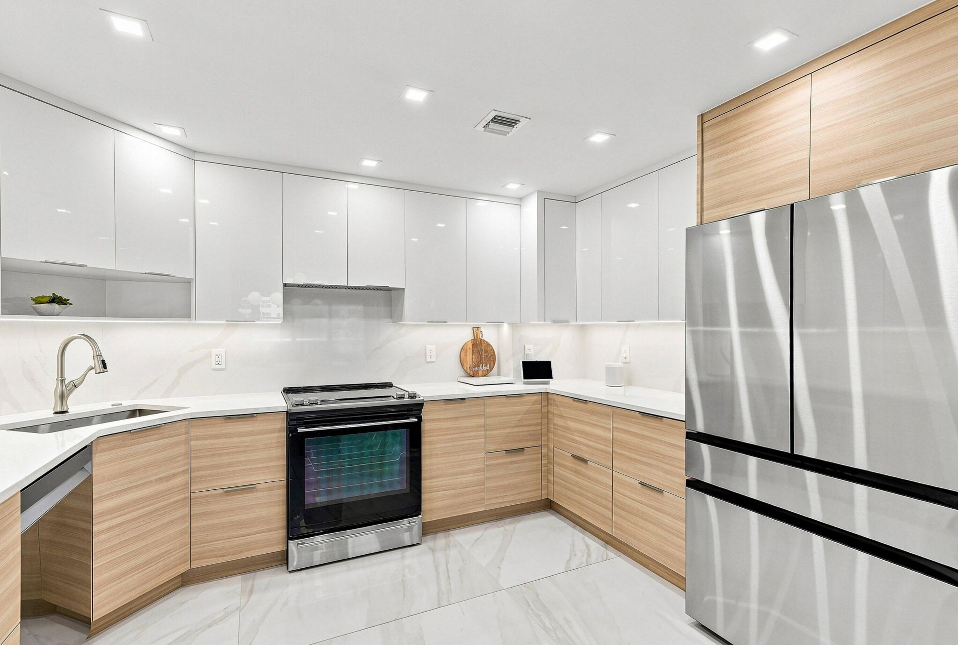3550 Galt Ocean Drive, Unit 704, Fort Lauderdale, FL 33308 Photo