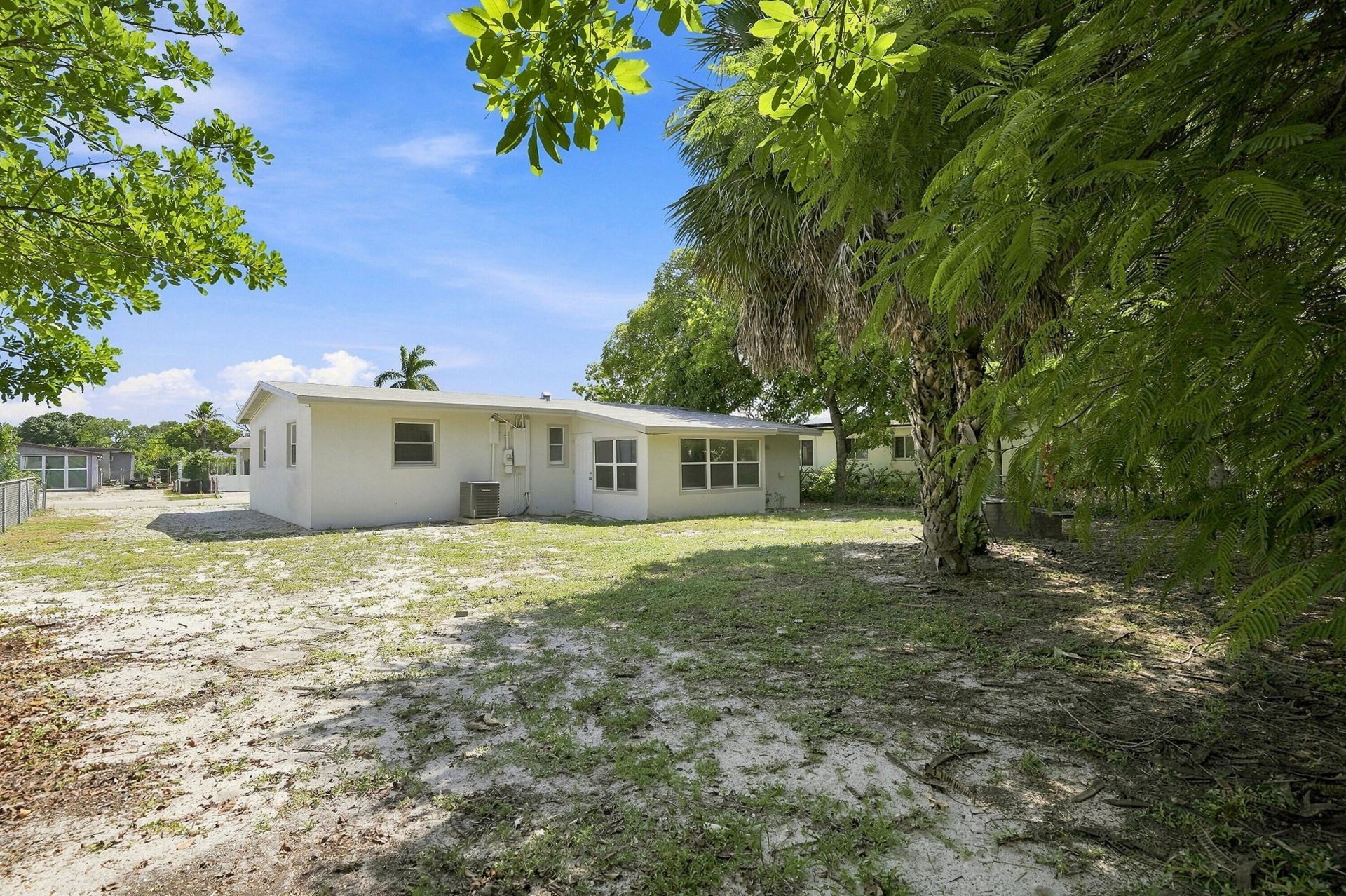 1629 NW 15th Court, Fort Lauderdale, FL 33311 Photo