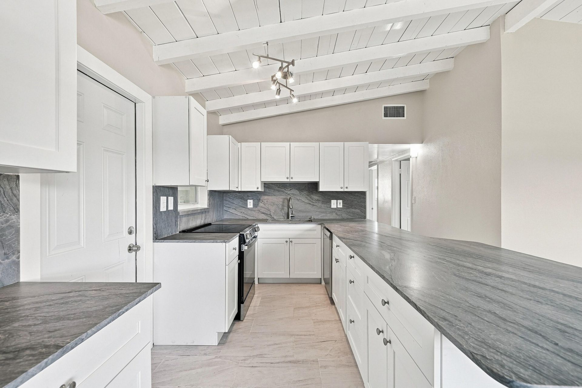 1629 NW 15th Court, Fort Lauderdale, FL 33311 Photo