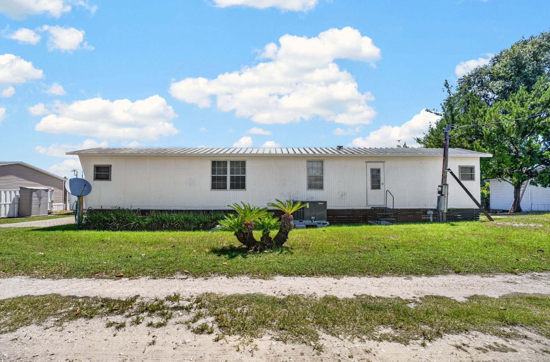 13651 NE 237th Court, Fort Mc Coy, FL 32134 Photo
