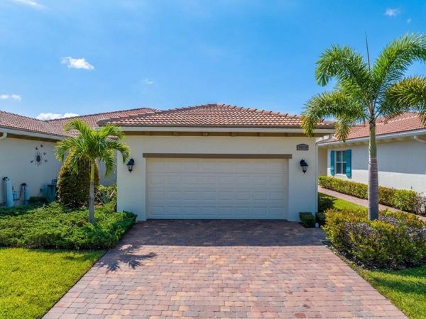 24035 SW FIRENZE Way, Port St. Lucie, FL 34986
