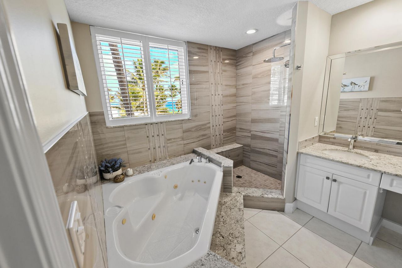 2057 SE 6th Street, Unit 1, Deerfield Beach, FL 33441 Photo