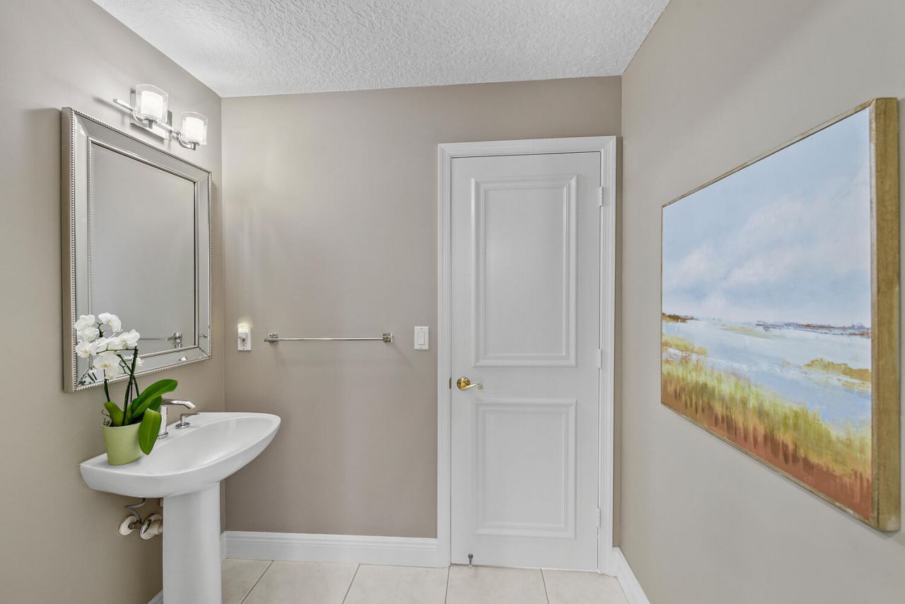 2057 SE 6th Street, Unit 1, Deerfield Beach, FL 33441 Photo