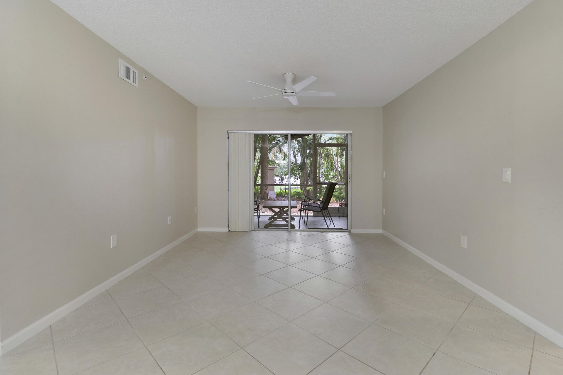 236 Village Boulevard, Unit 1106, Tequesta, FL 33469 Photo