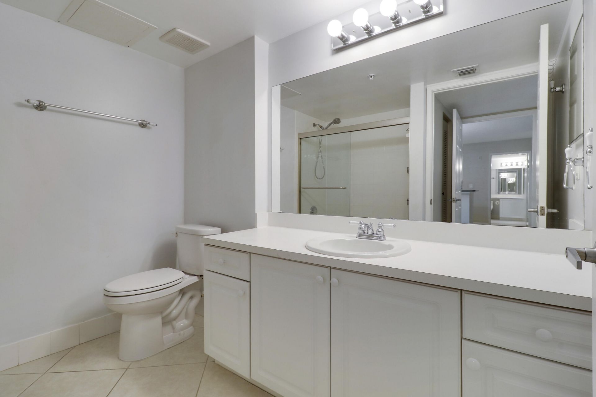 236 Village Boulevard, Unit 1106, Tequesta, FL 33469 Photo