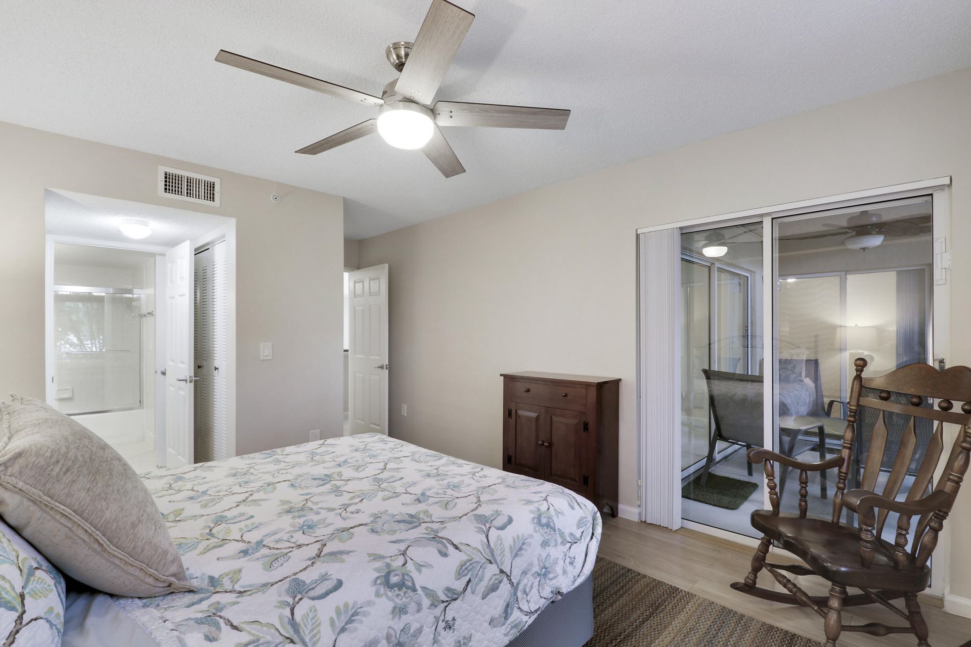 236 Village Boulevard, Unit 1106, Tequesta, FL 33469 Photo