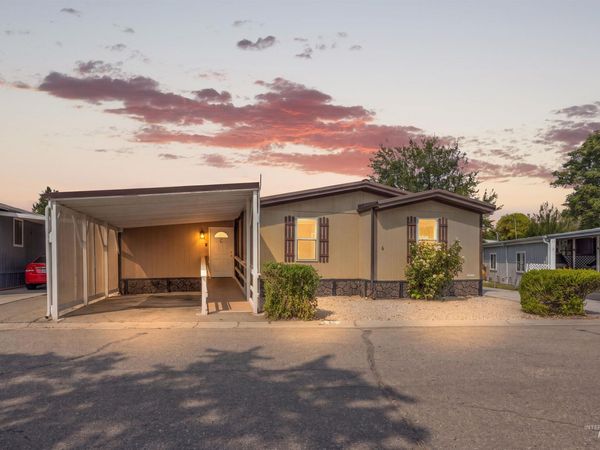 2205 E Linden St #6, Caldwell, ID 83605