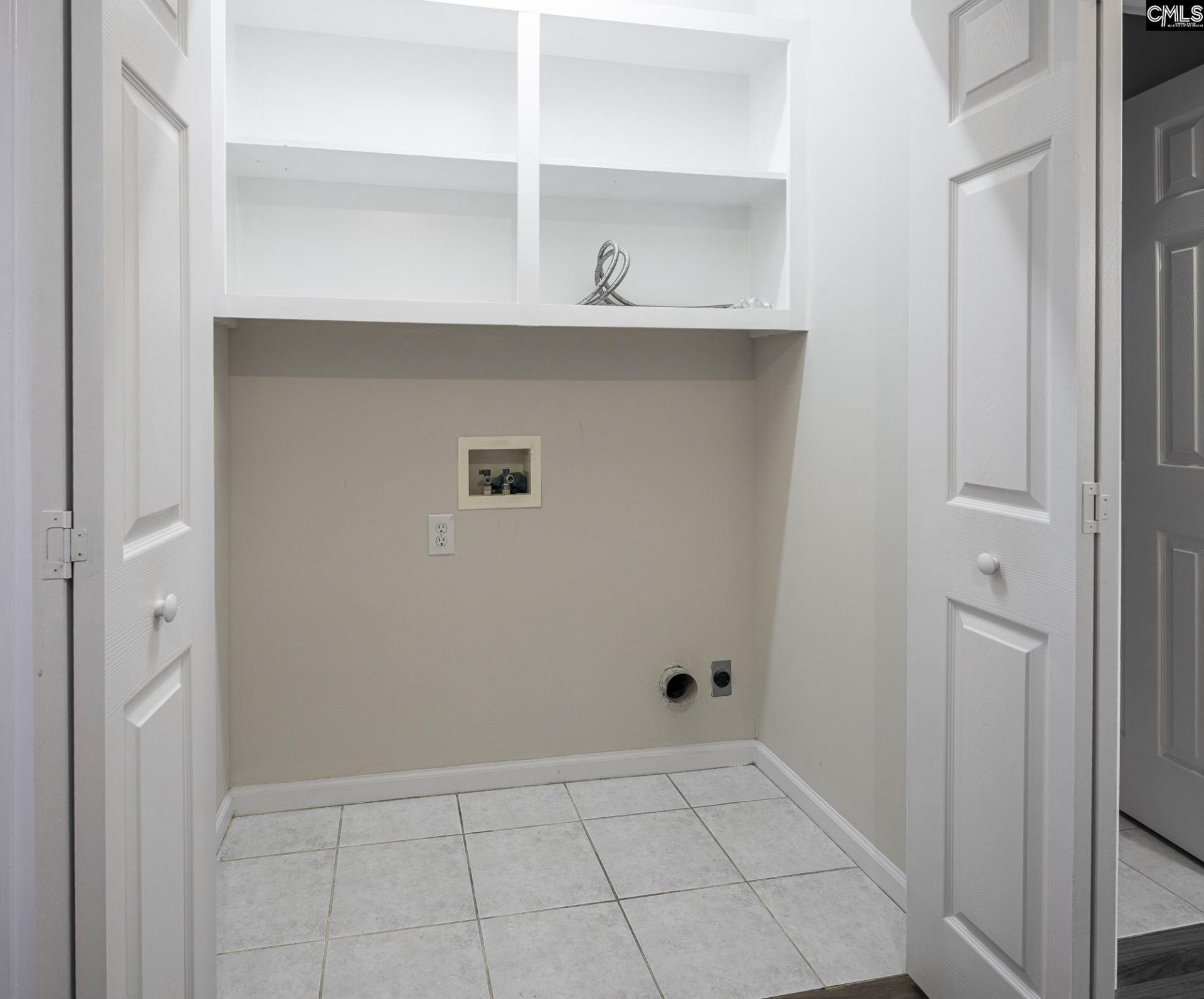 618 Laurel Hill Lane Photo 17