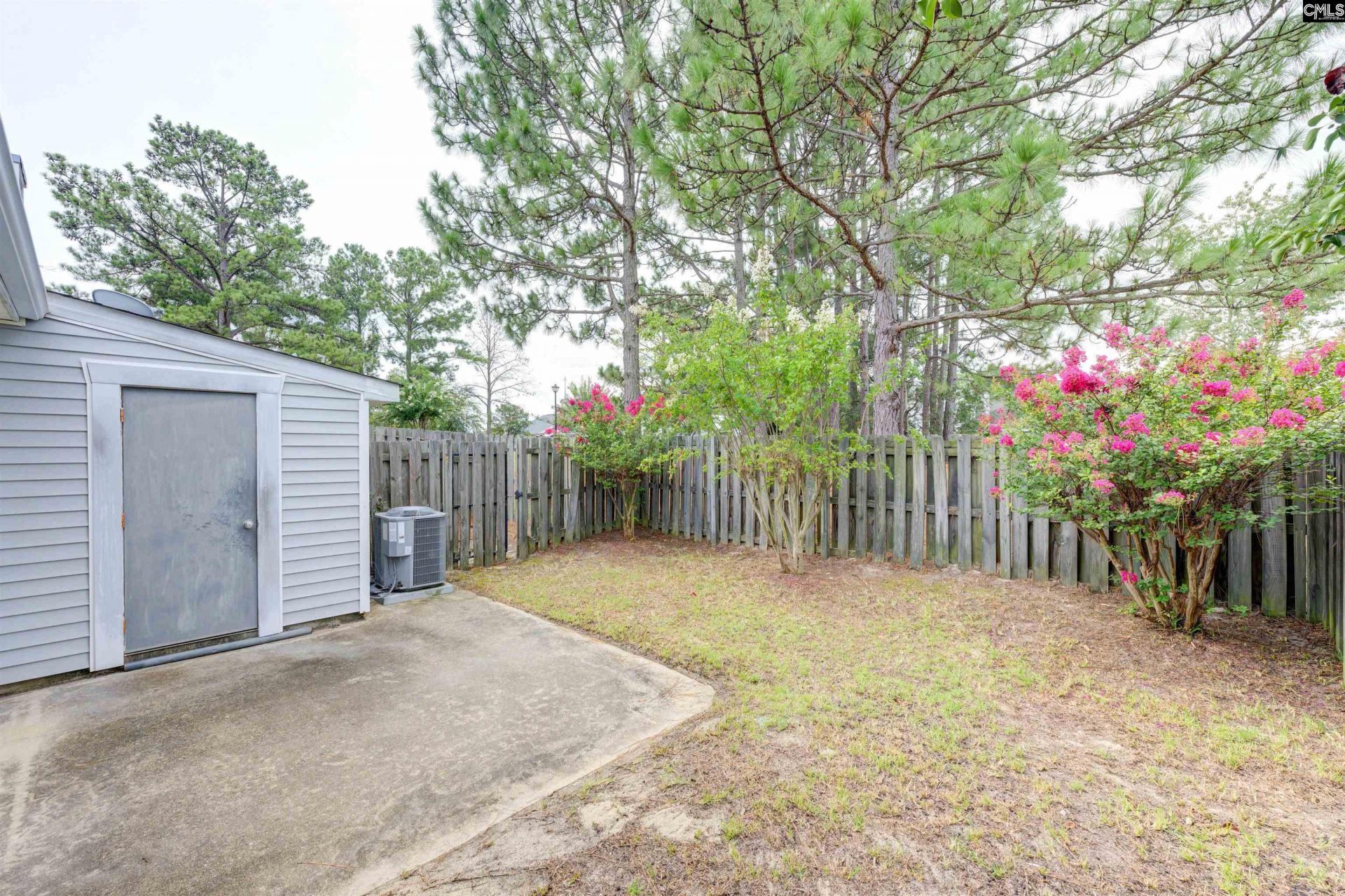 209 Hounds Court N Photo 17