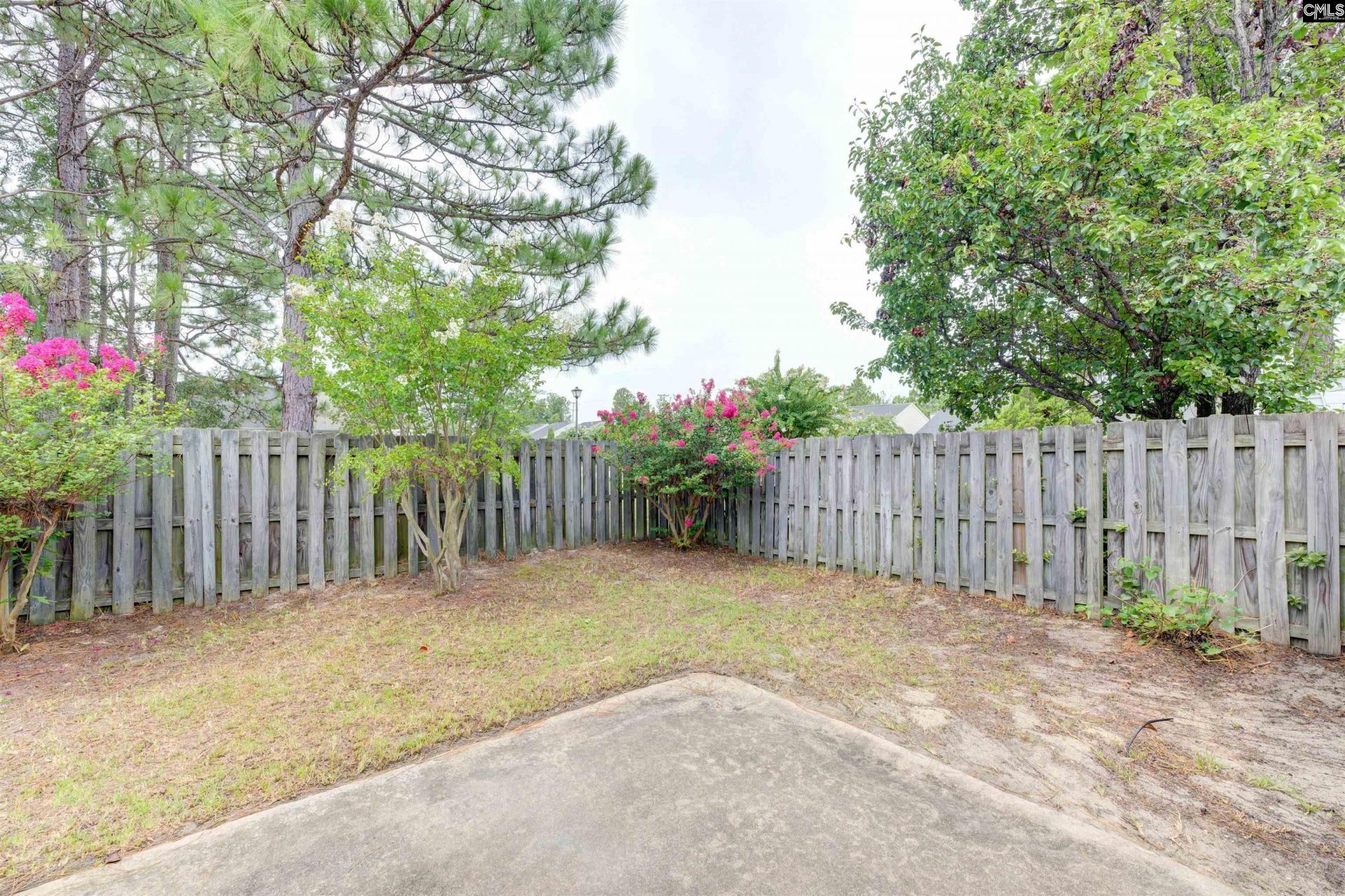 209 Hounds Court N Photo 18