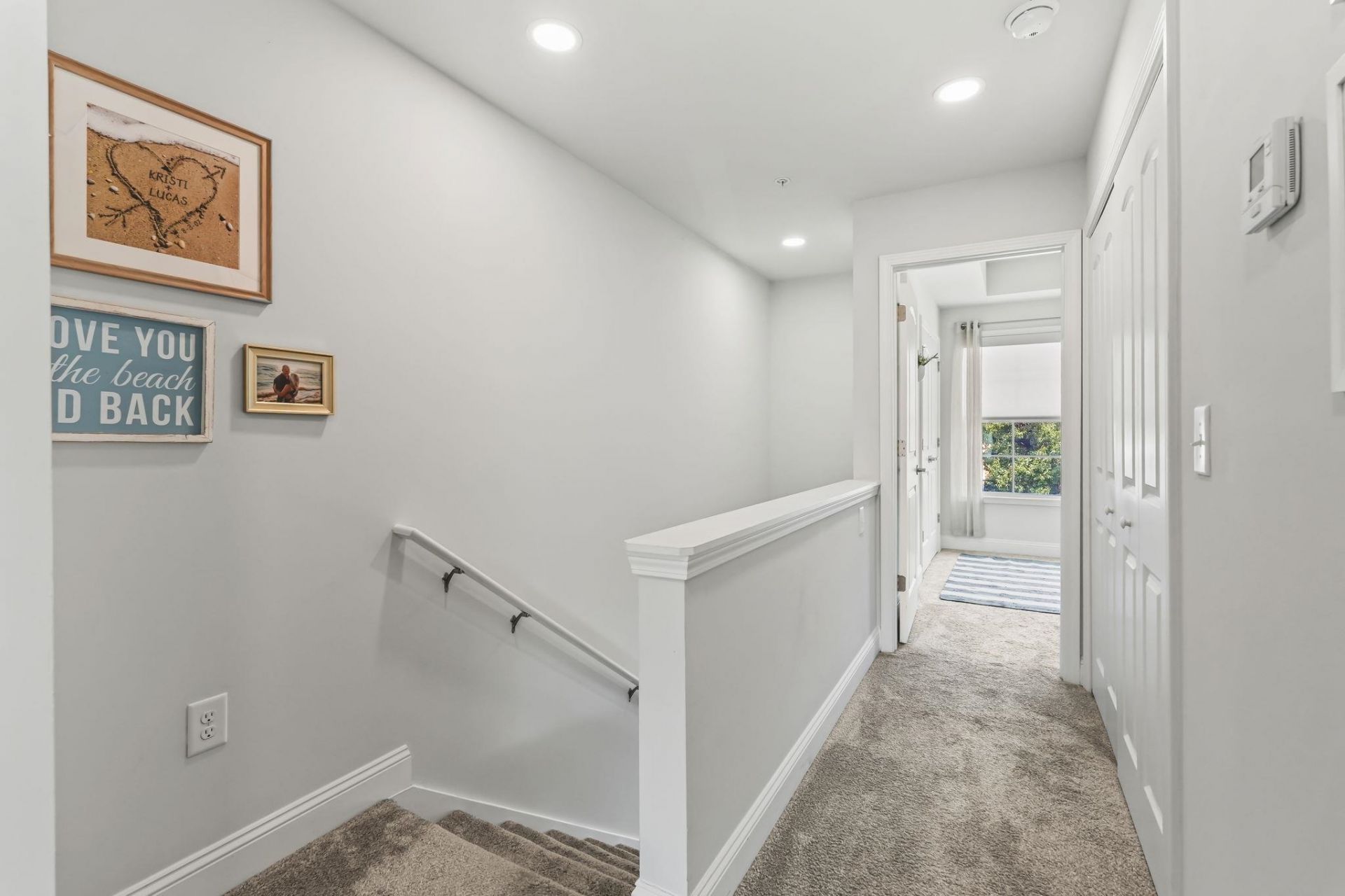 793 Moen Pl. Photo 23