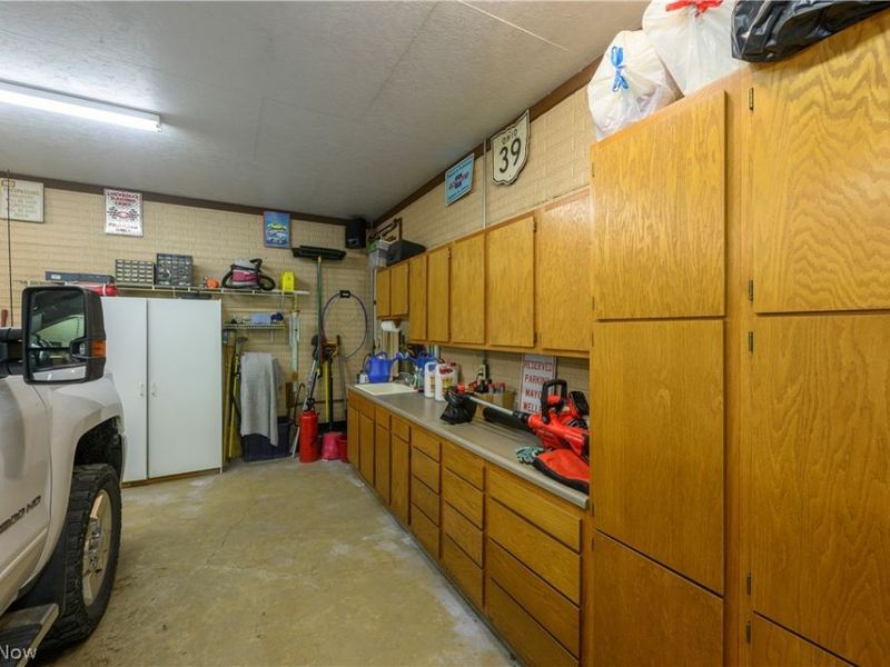 962 Shane Drive SW, Sugarcreek, OH 44681 Photo 11