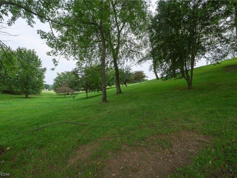 962 Shane Drive SW, Sugarcreek, OH 44681 Photo 20