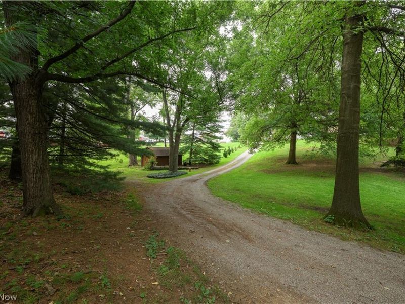 962 Shane Drive SW, Sugarcreek, OH 44681 Photo 23