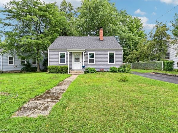 37531 Willow Drive, Eastlake, OH 44095