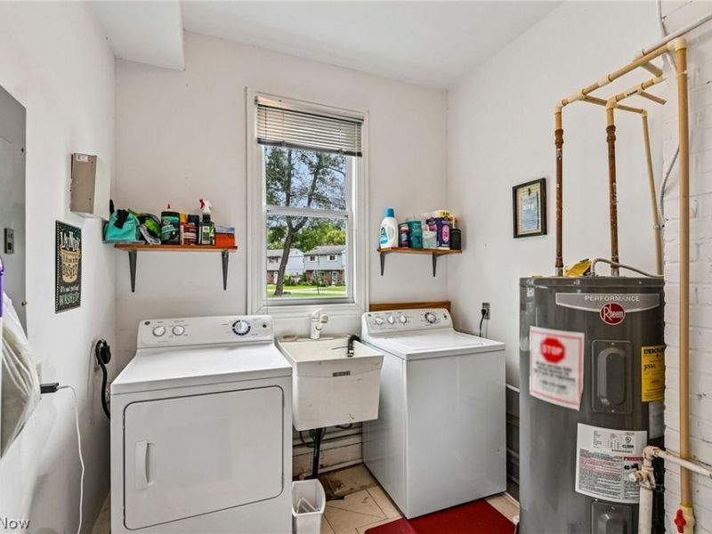 37531 Willow Drive, Eastlake, OH 44095 Photo 19
