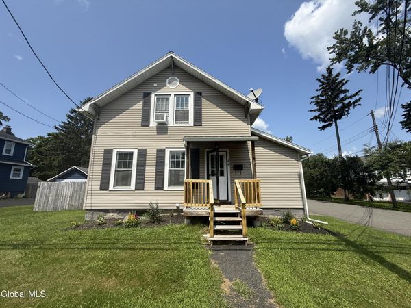 49 Kunker Avenue, Latham, NY 12110