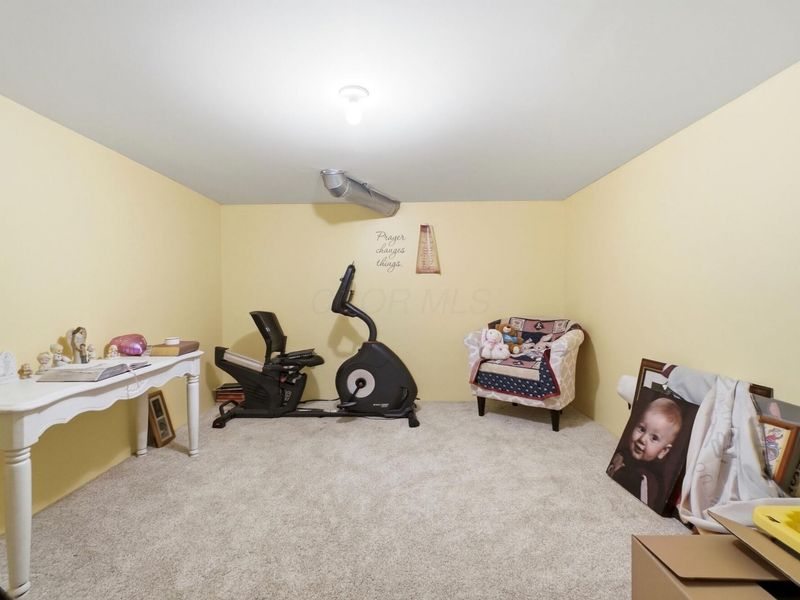 8599 Army Place , Galloway, OH 43119 Photo 39