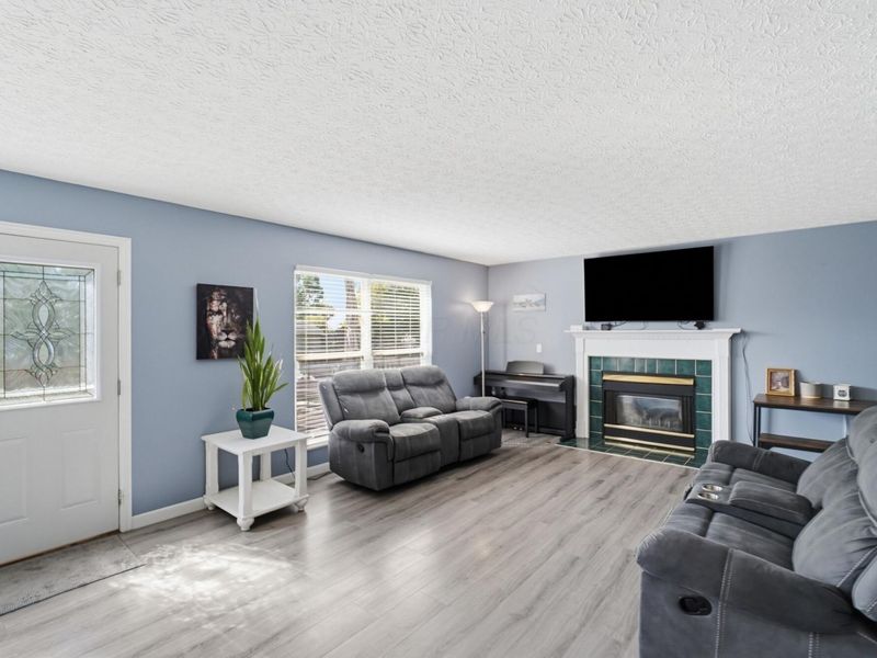 8599 Army Place , Galloway, OH 43119 Photo 7