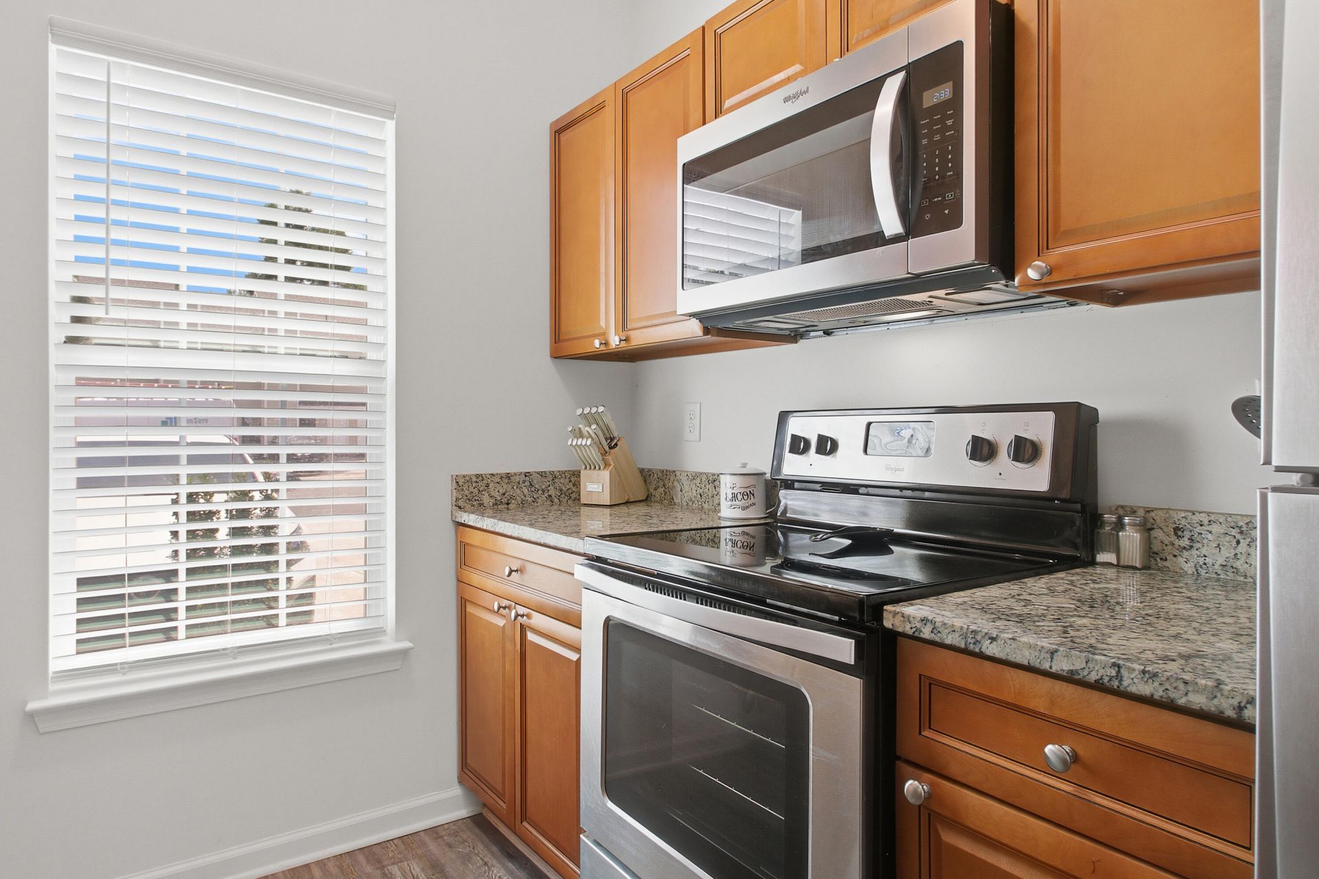 156 Pine Shadow Drive Photo 16