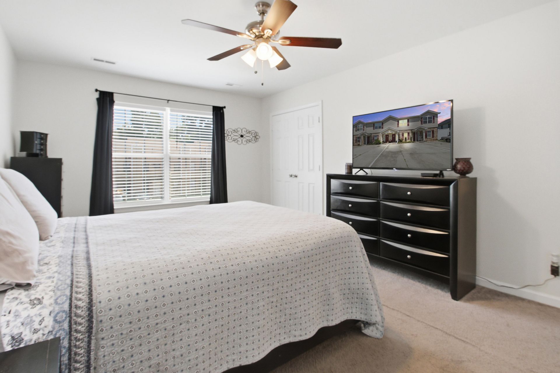 156 Pine Shadow Drive Photo 22