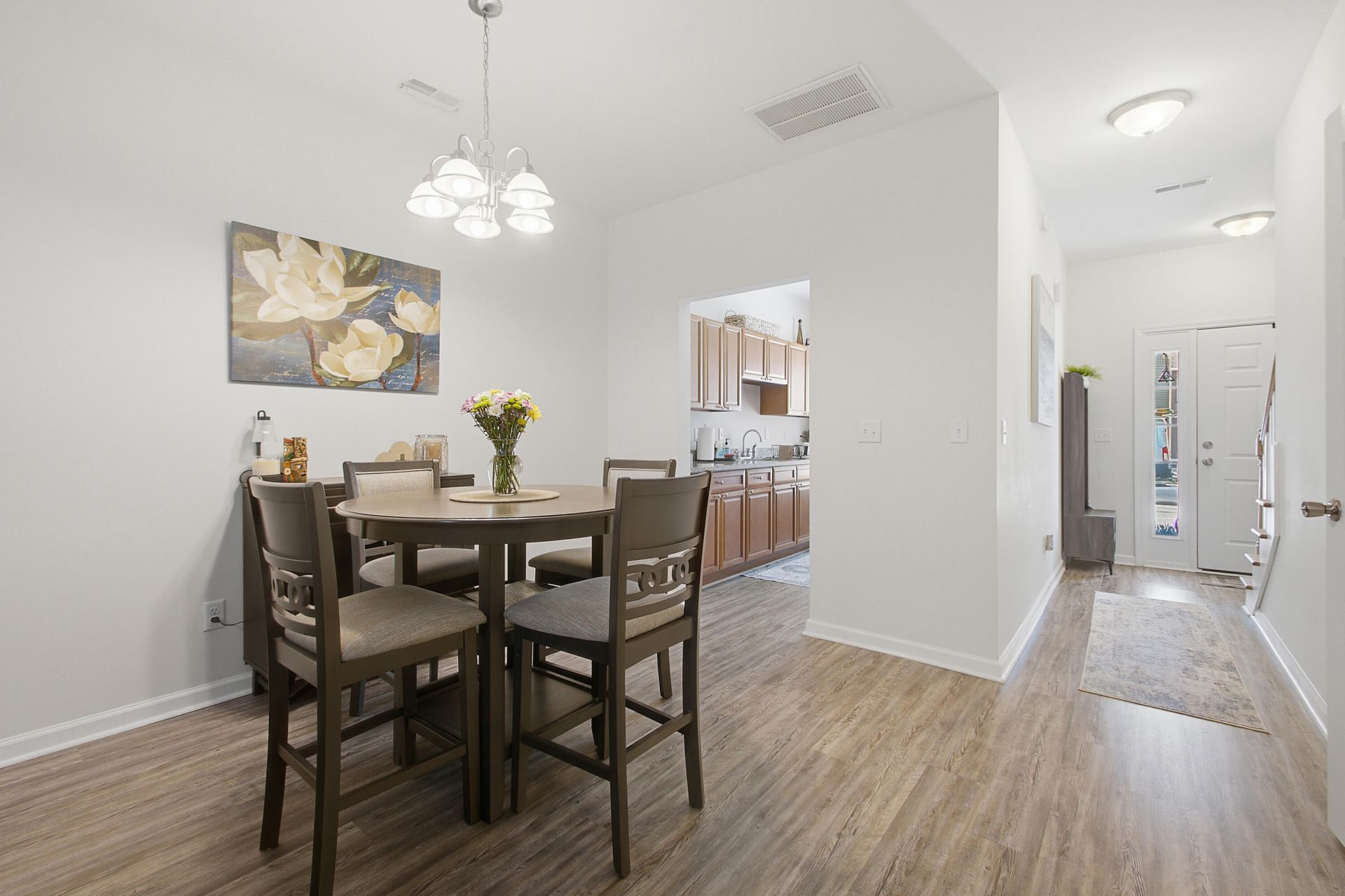 156 Pine Shadow Drive Photo 5