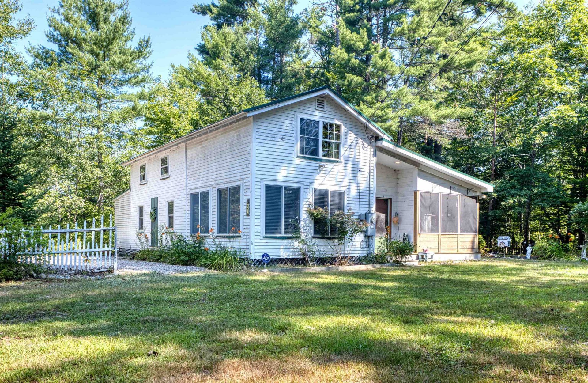 80 Effingham Road, Ossipee, NH 03864 Main Photo