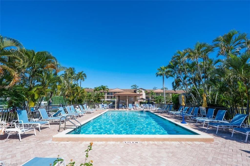7360 Saint Ives Way, Unit 2301, Naples, FL 34104 Photo