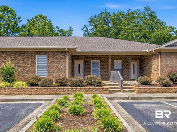 20637 Blueberry Ln, UNIT 35, Fairhope, AL 36532