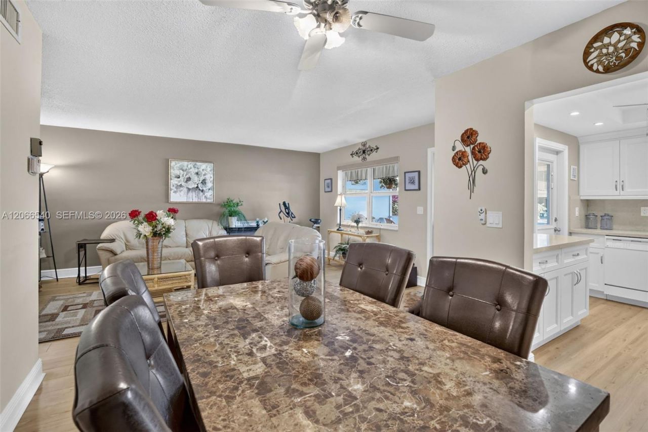 580 Egret Dr , Unit 108, Hallandale Beach, FL 33009 Photo
