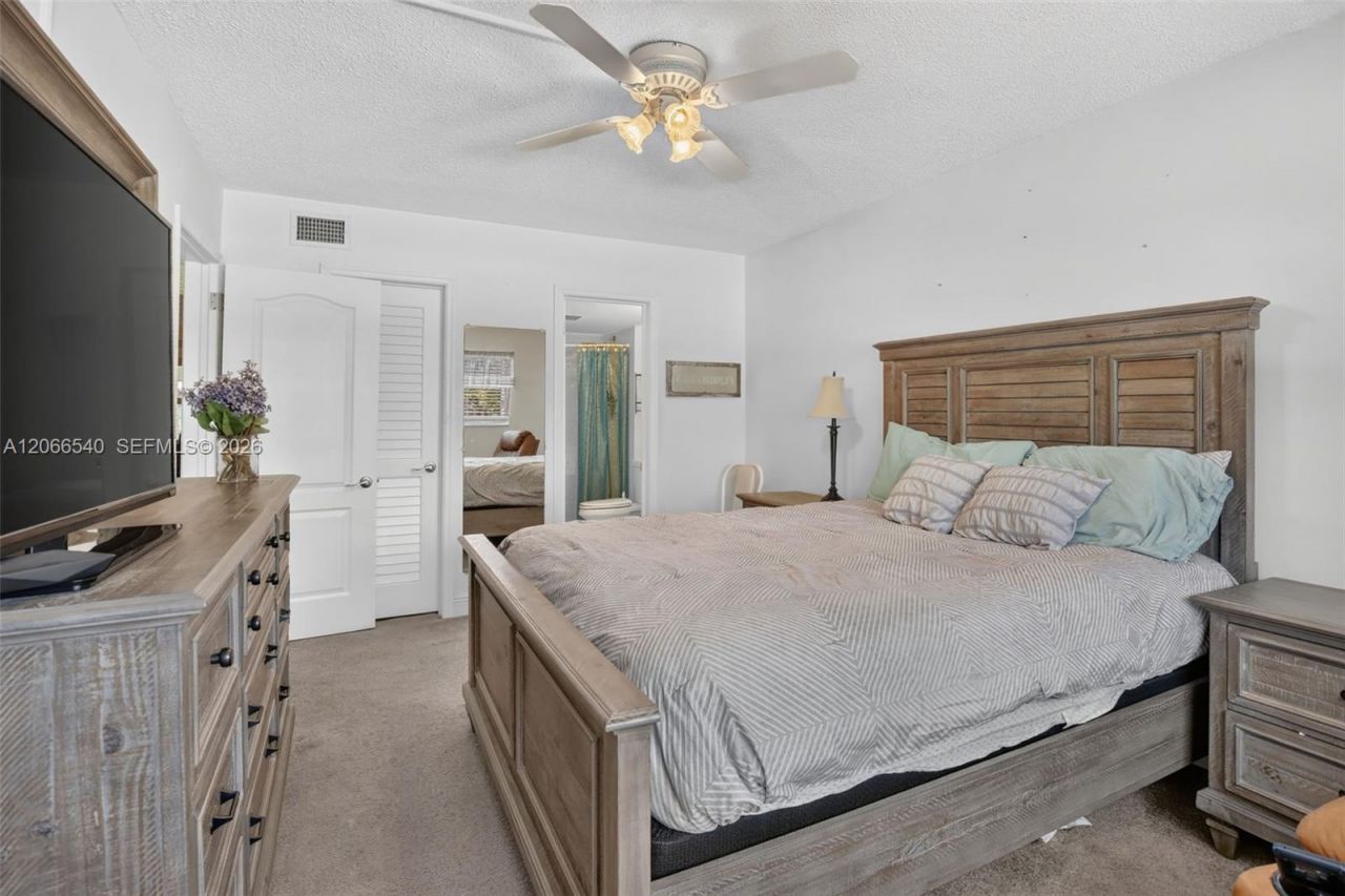 580 Egret Dr , Unit 108, Hallandale Beach, FL 33009 Photo