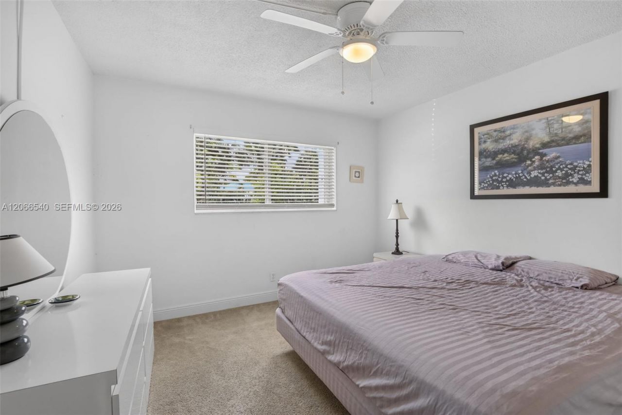 580 Egret Dr , Unit 108, Hallandale Beach, FL 33009 Photo