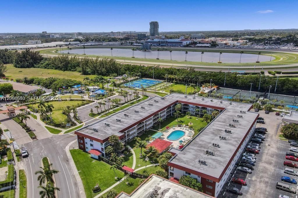 580 Egret Dr , Unit 108, Hallandale Beach, FL 33009 Photo
