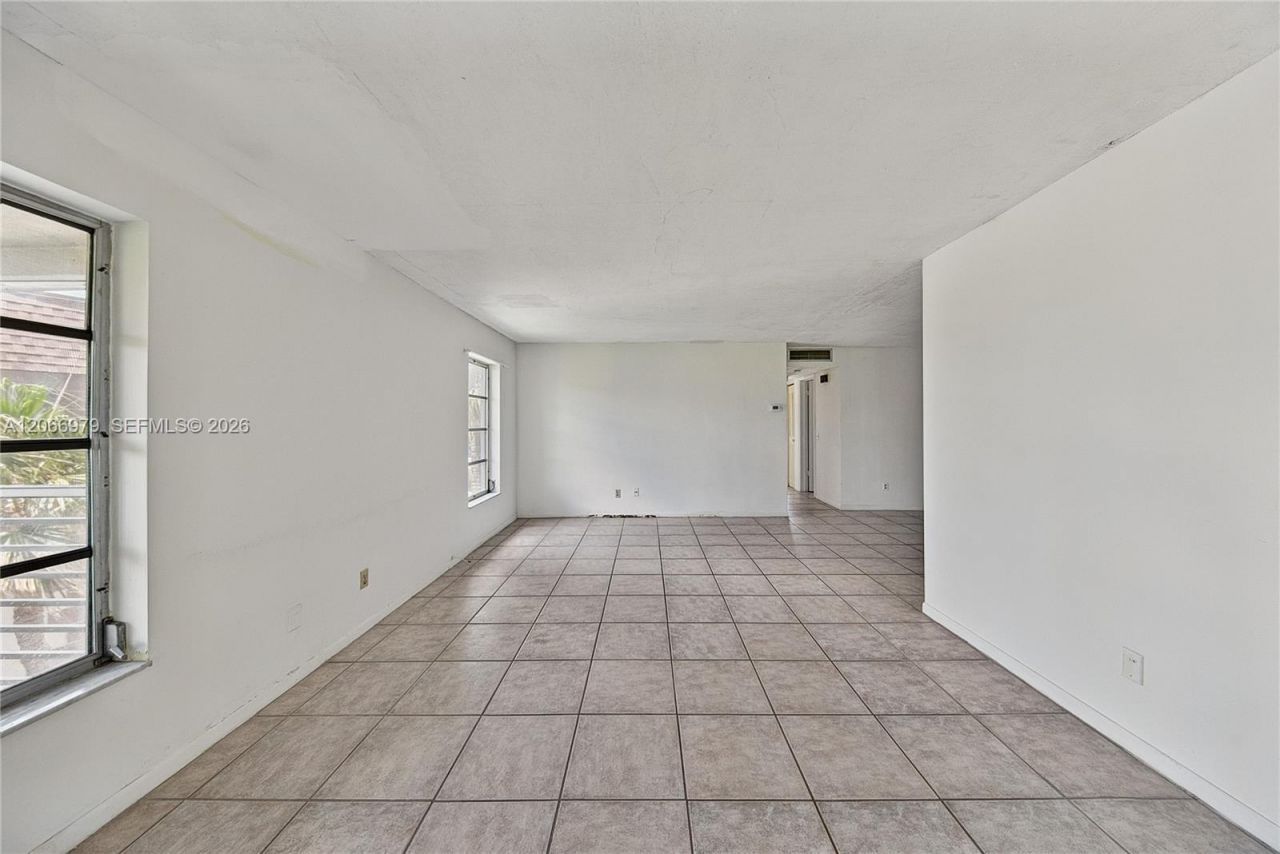 2491 SW 82nd Ave , Unit 310, Davie, FL 33324 Photo