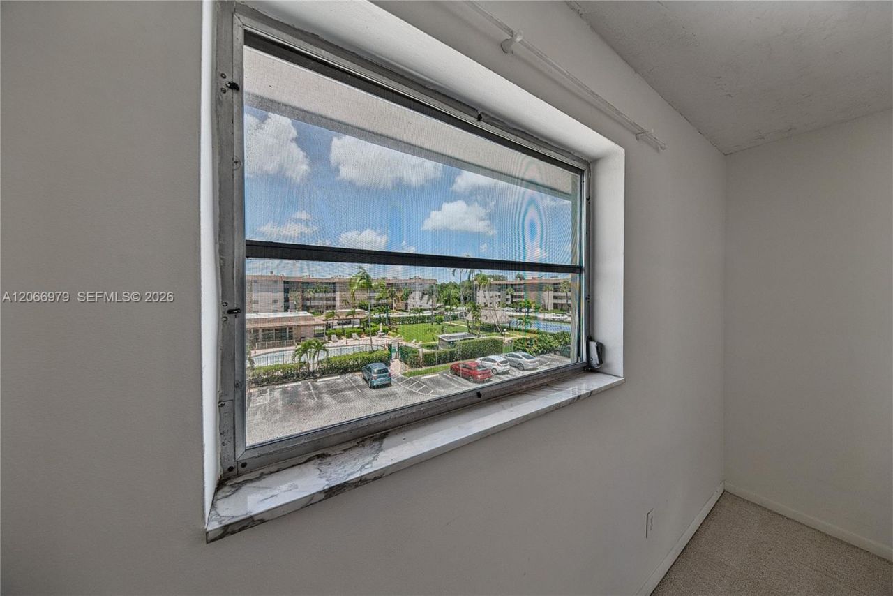 2491 SW 82nd Ave , Unit 310, Davie, FL 33324 Photo