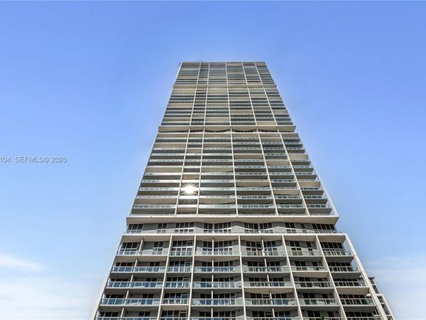 465 Brickell Ave , Unit 2504, Miami, FL 33131