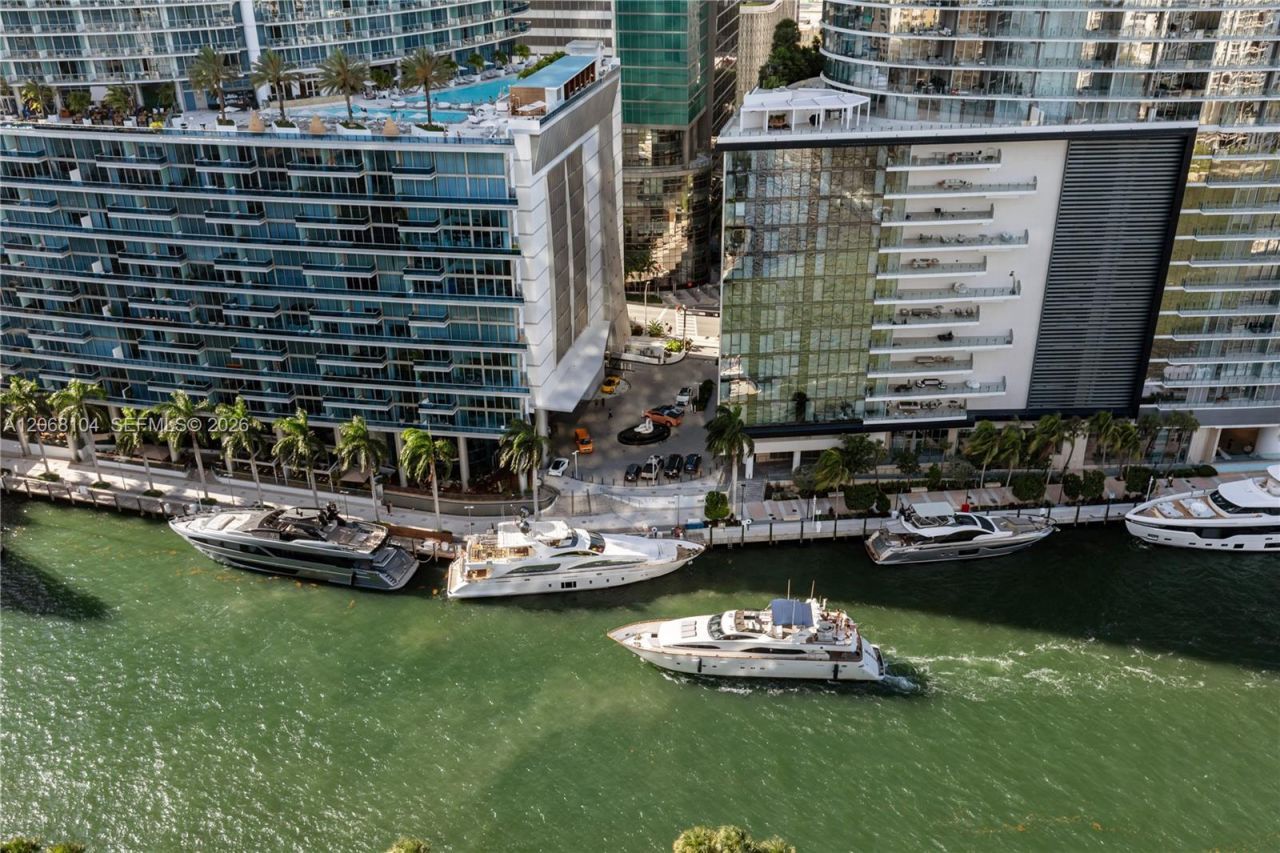 465 Brickell Ave , Unit 2504, Miami, FL 33131 Photo