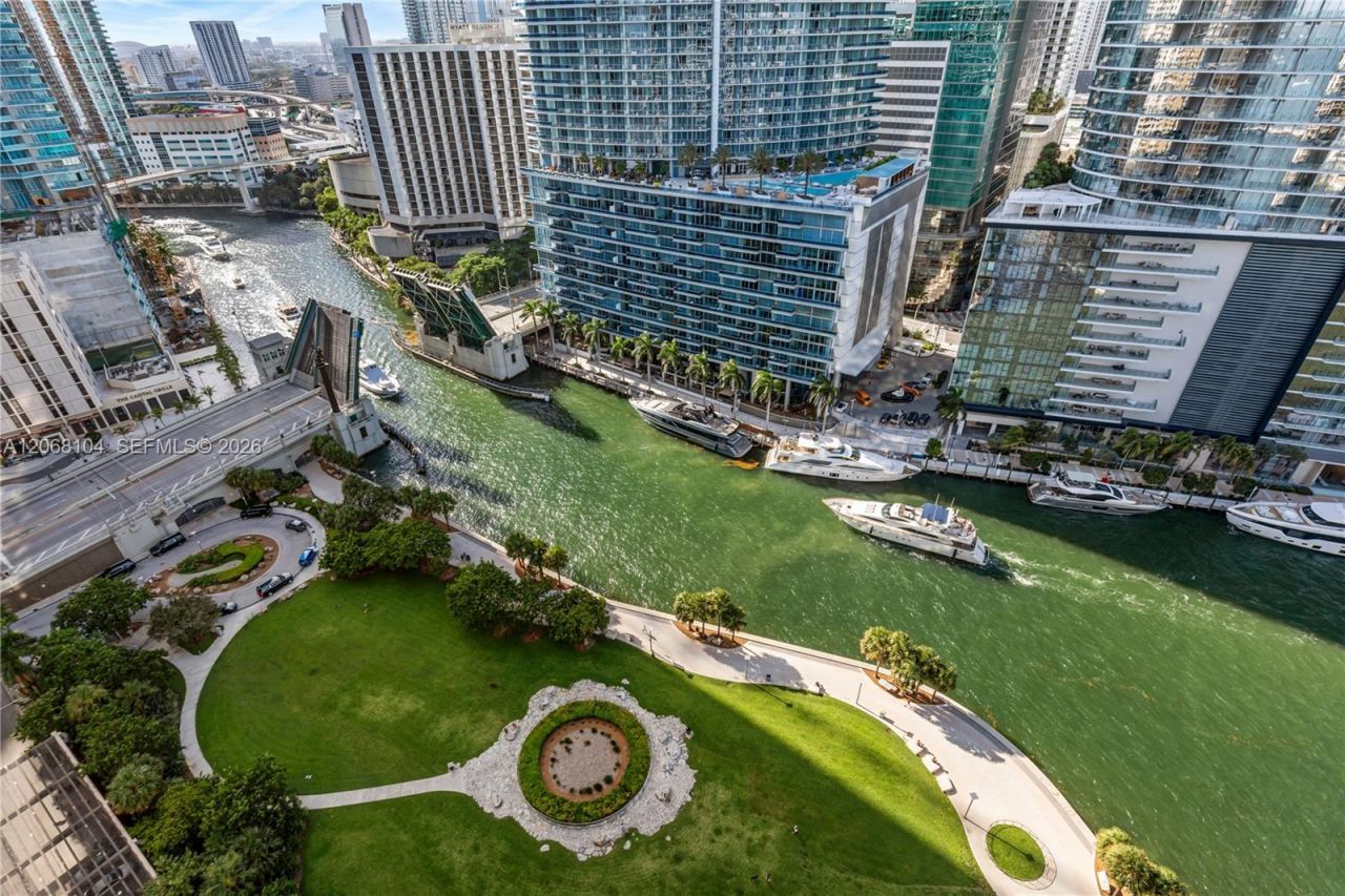 465 Brickell Ave , Unit 2504, Miami, FL 33131 Photo