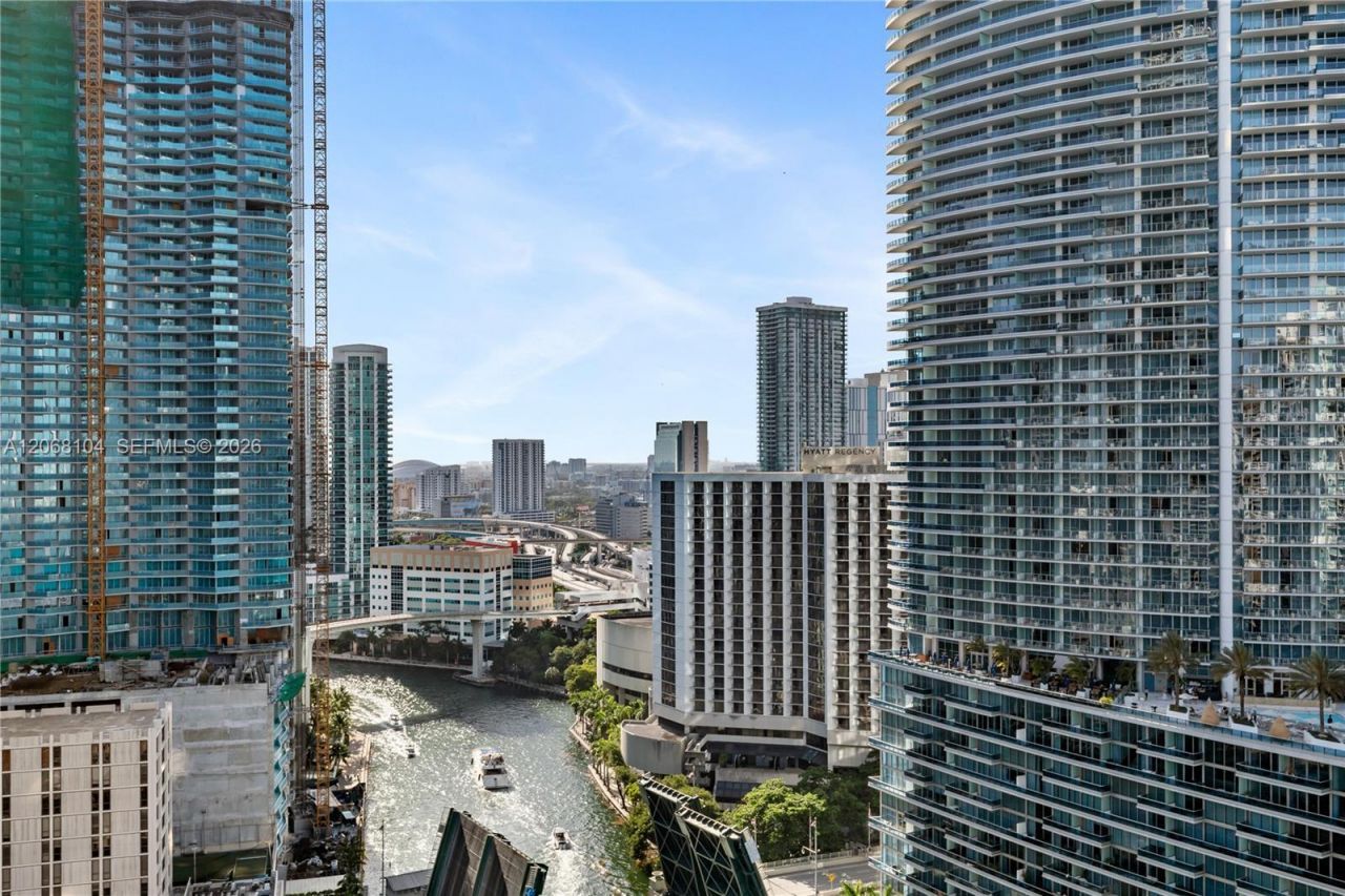 465 Brickell Ave , Unit 2504, Miami, FL 33131 Photo