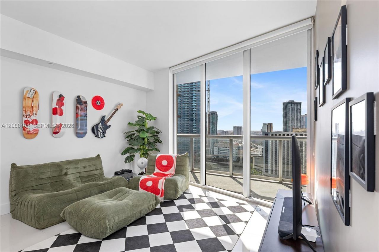 465 Brickell Ave , Unit 2504, Miami, FL 33131 Photo