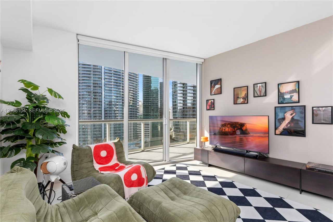 465 Brickell Ave , Unit 2504, Miami, FL 33131 Photo