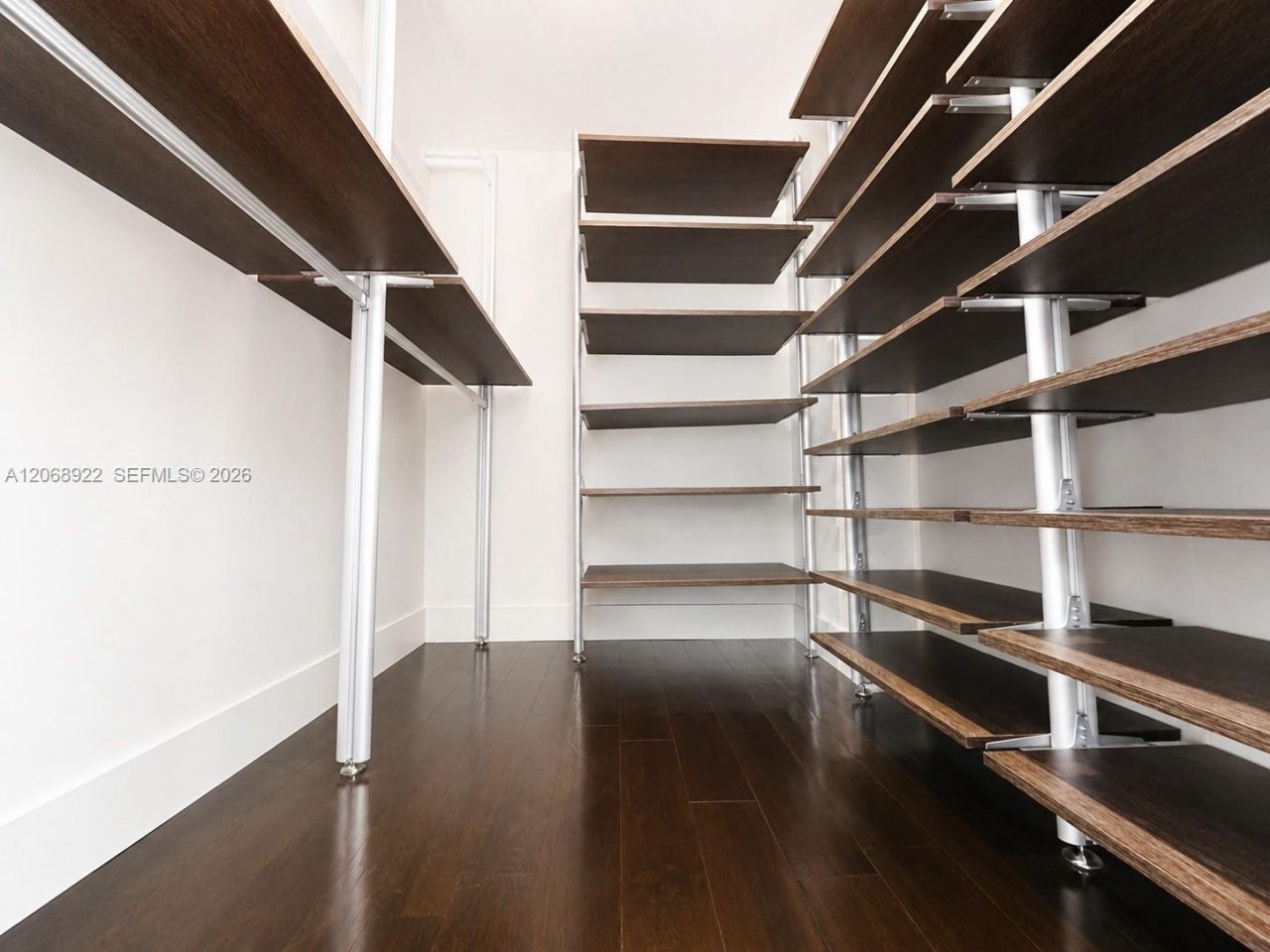 1700 NW N River Dr , Unit 805, Miami, FL 33125 Photo