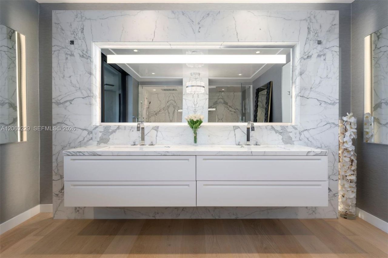 6893 Fisher Island Dr 6893 Lphcenter , Unit 6893, Miami Beach, FL 33109 Photo