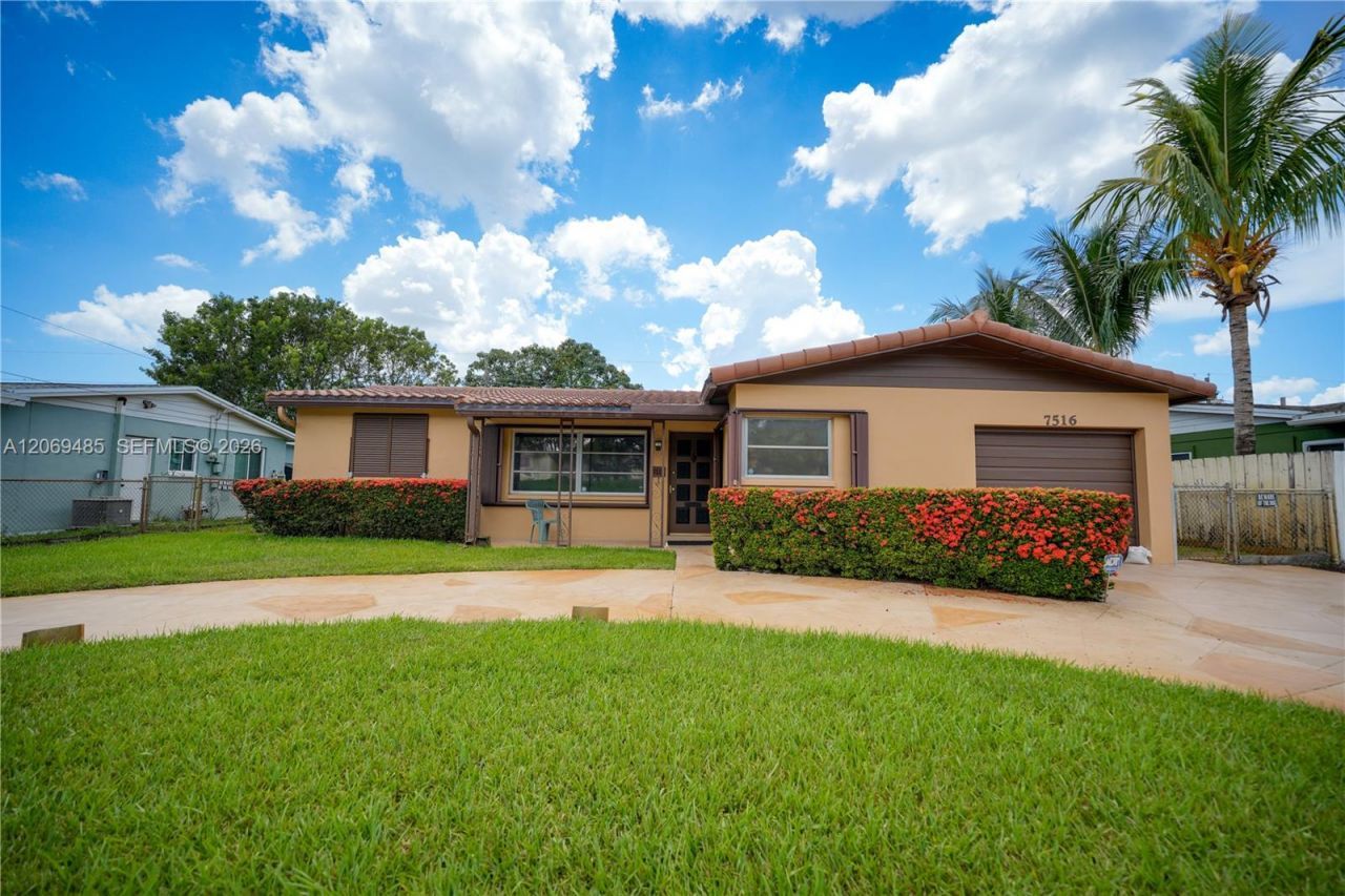 7516 Taft St, Hollywood, FL 33024 Photo