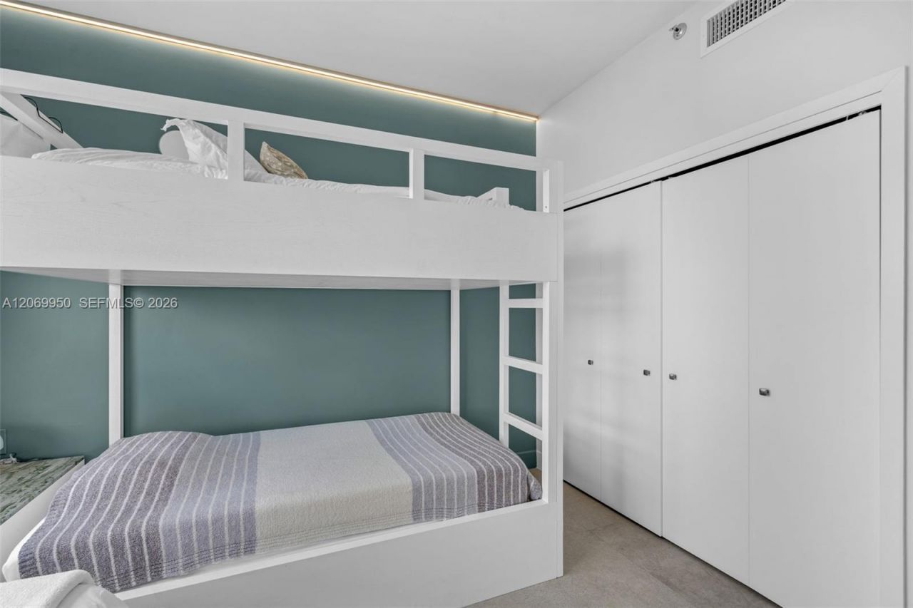251 Crandon Blvd , Unit 1227, Key Biscayne, FL 33149 Photo